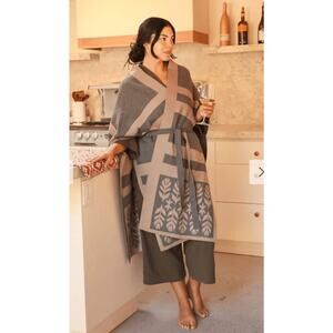 ODDBIRD Sz XL 1x-5x Saril 4 Way Knit Sweater Shawl Cardigan NWT